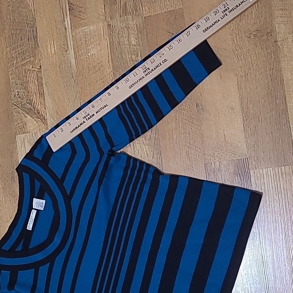 Hannah- 3/4 Sleeve Sweater - Picture 8 of 11